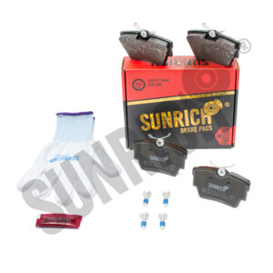 KLOCKI HAMULCOWE SUNRICH TYŁ SR0132.01-1479